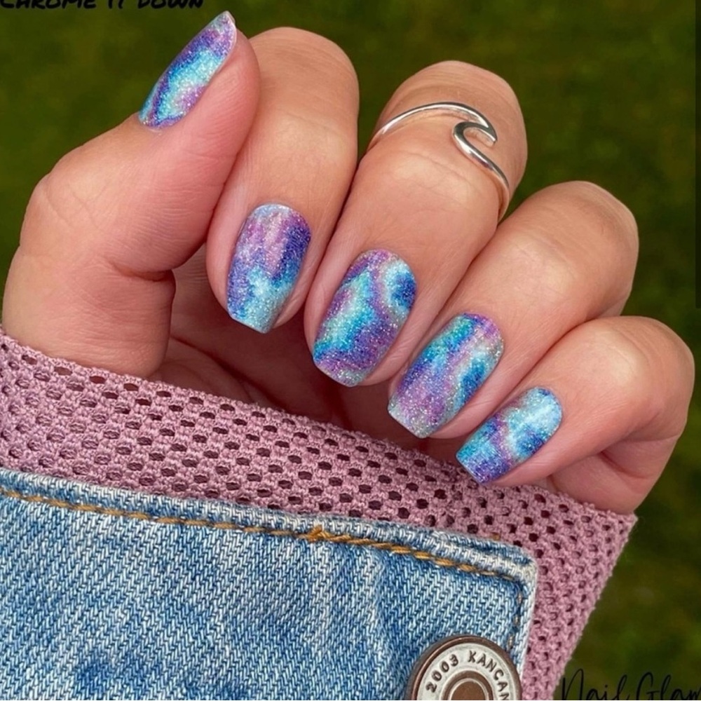 Color Street Nail Strips- Better Chrome it Down